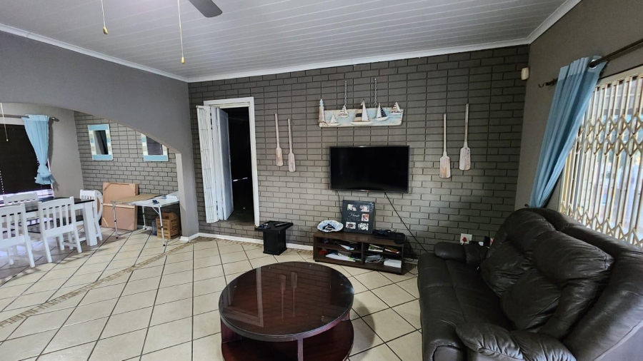 3 Bedroom Property for Sale in Cashan North West